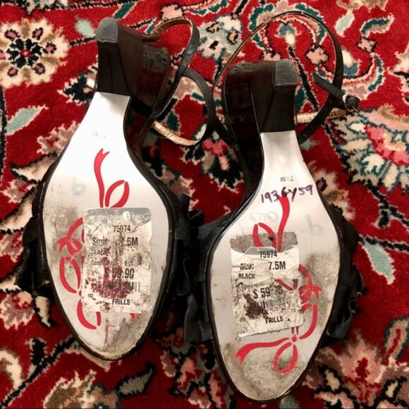 Y2K Ruffle Strappy Heels - Picture 4 of 5